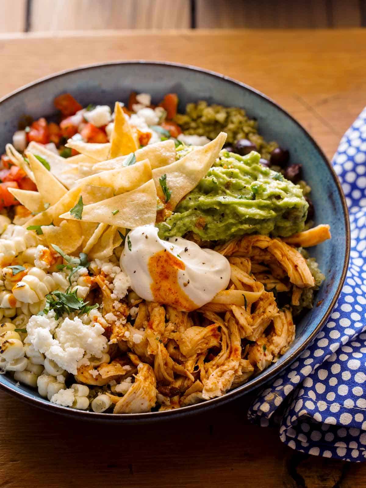 Chicken Quinoa Burrito Bowls (Meal Prep) - A Pinch of Healthy