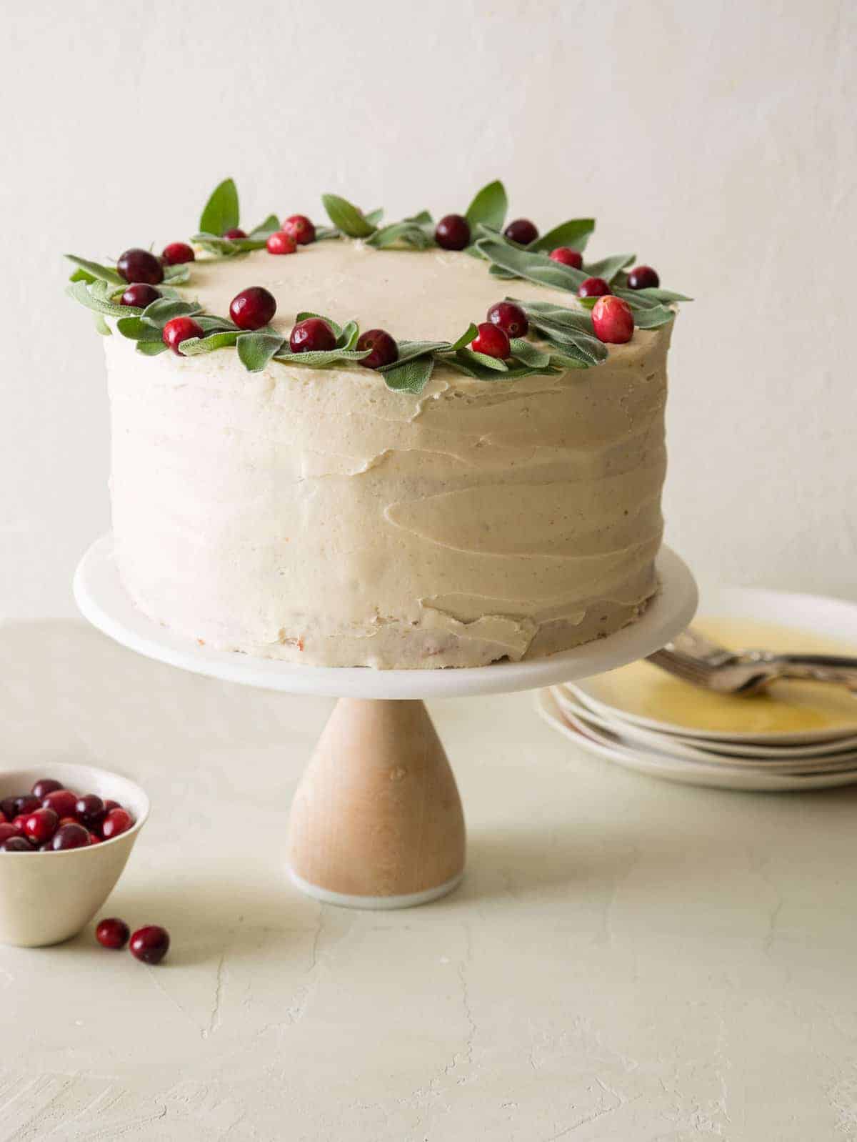 Cranberry Christmas Cake Recipe: How to Make It