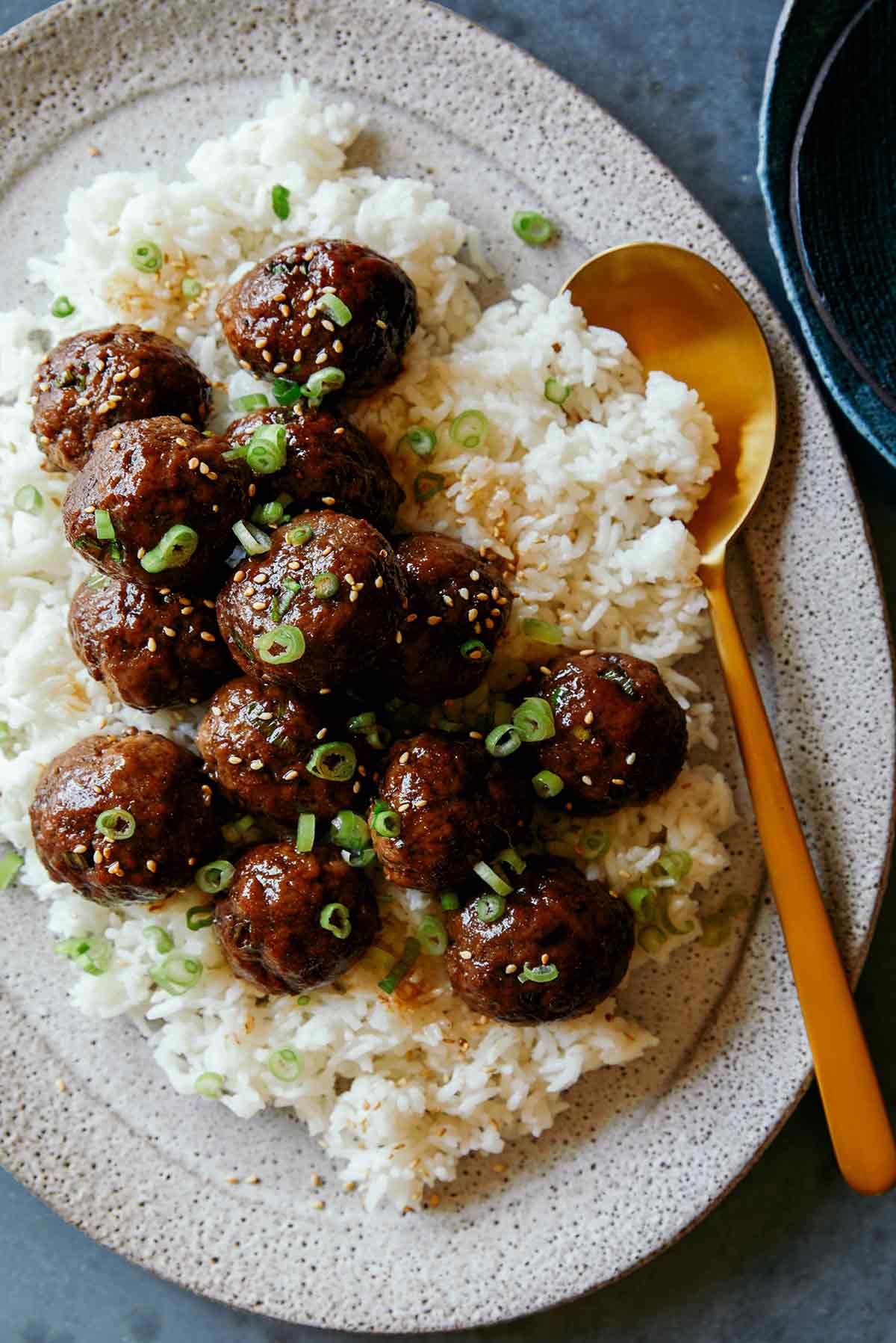 Slow Cooker Korean Meatballs Life With The Crust Cut Off - Rezfoods ...