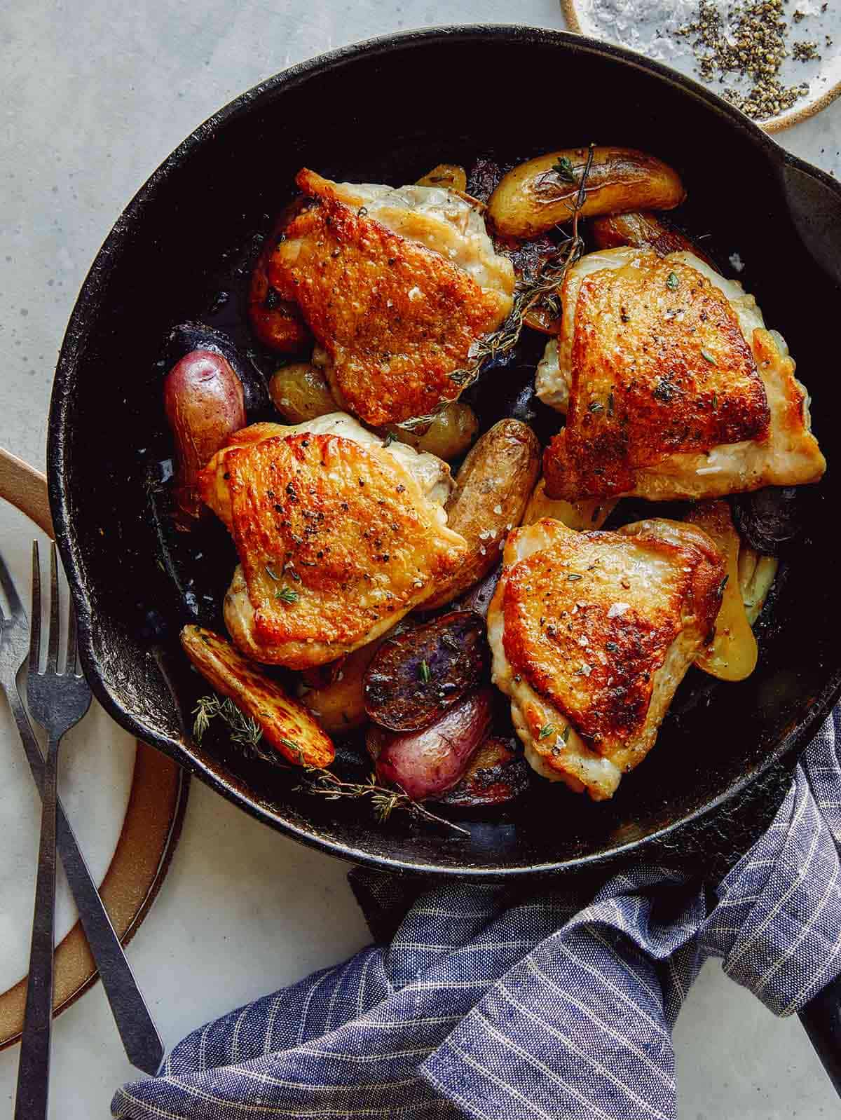 Crispy Baked Chicken Thighs - Spoon Fork Bacon