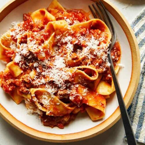 Instant Pot Dutch Oven Bolognese Sauce - Fork To Spoon