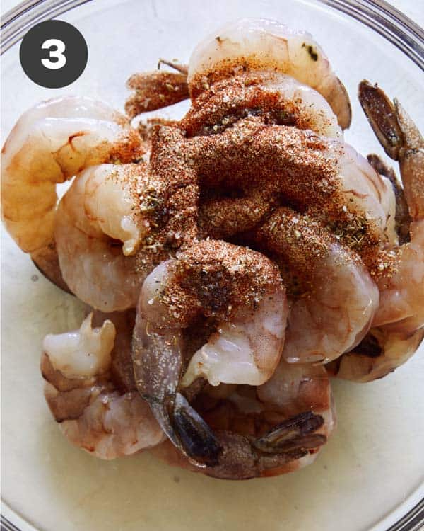 https://www.spoonforkbacon.com/wp-content/uploads/2023/01/cajun-shrimp-pasta-process-3.jpg