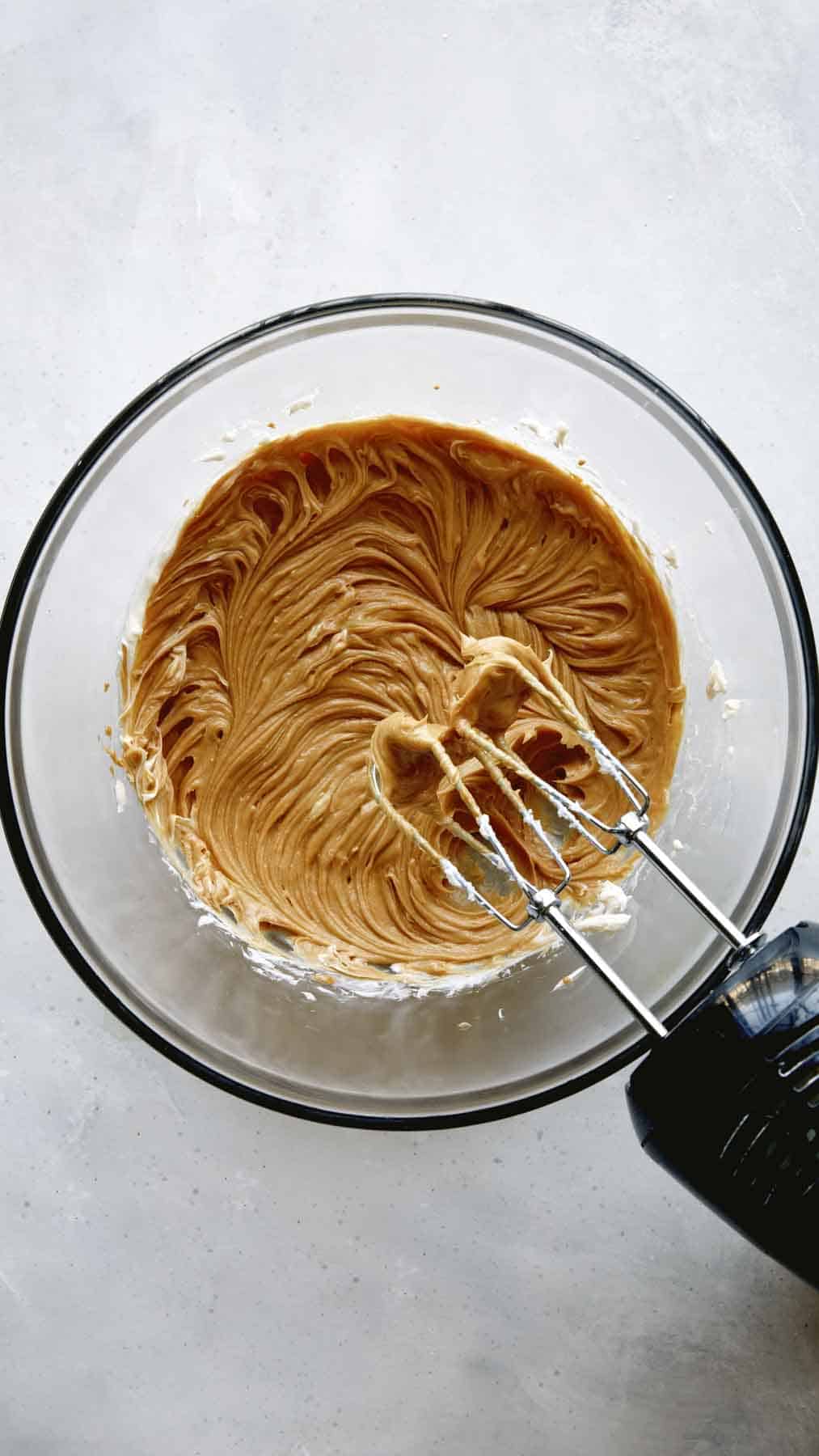 Peanut Butter Frosting - Spoon Fork Bacon