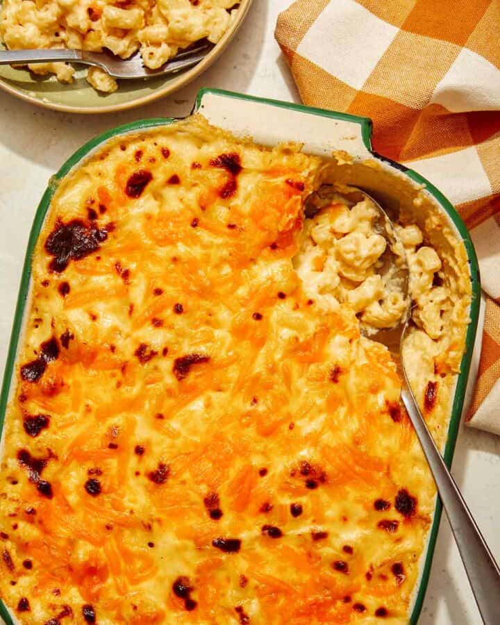 https://www.spoonforkbacon.com/wp-content/uploads/2023/10/baked-mac-and-cheese-recipe-720x900.jpg